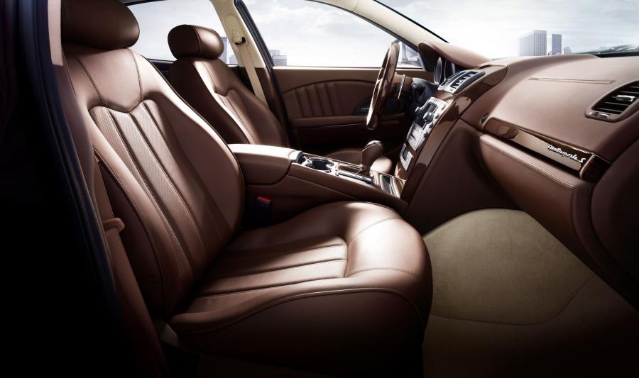  Maserati Quattroporte 2008 года  (фото 125 из 197)